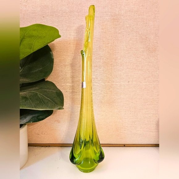 Viking Green Drape Swung Art Glass Vase - Picture 6 of 14